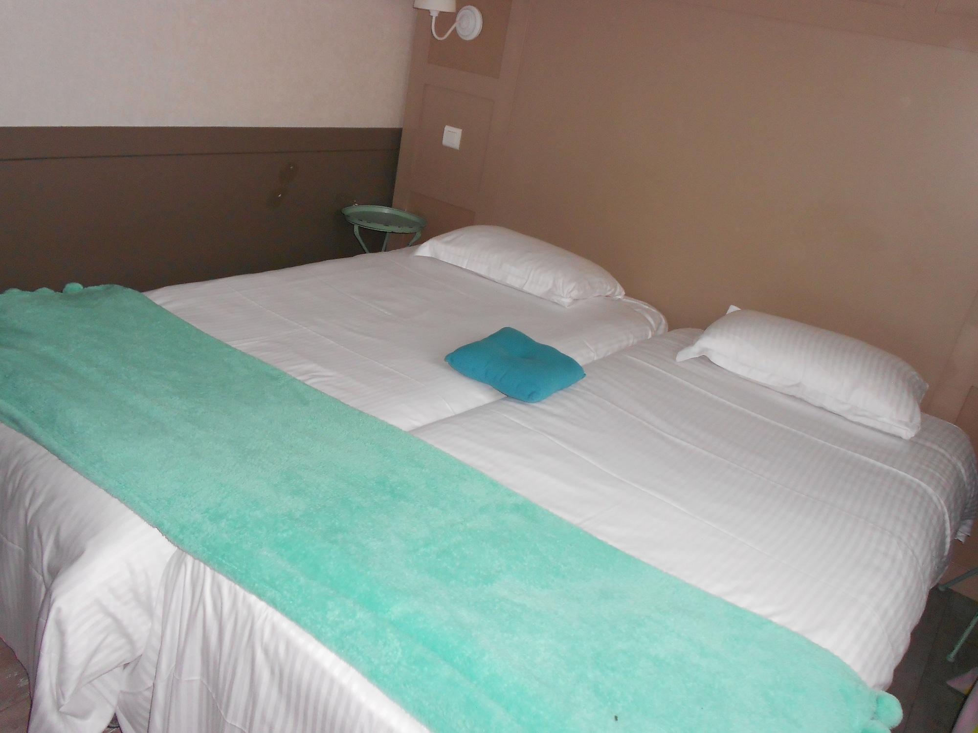 Hotel Le M & Honfleur